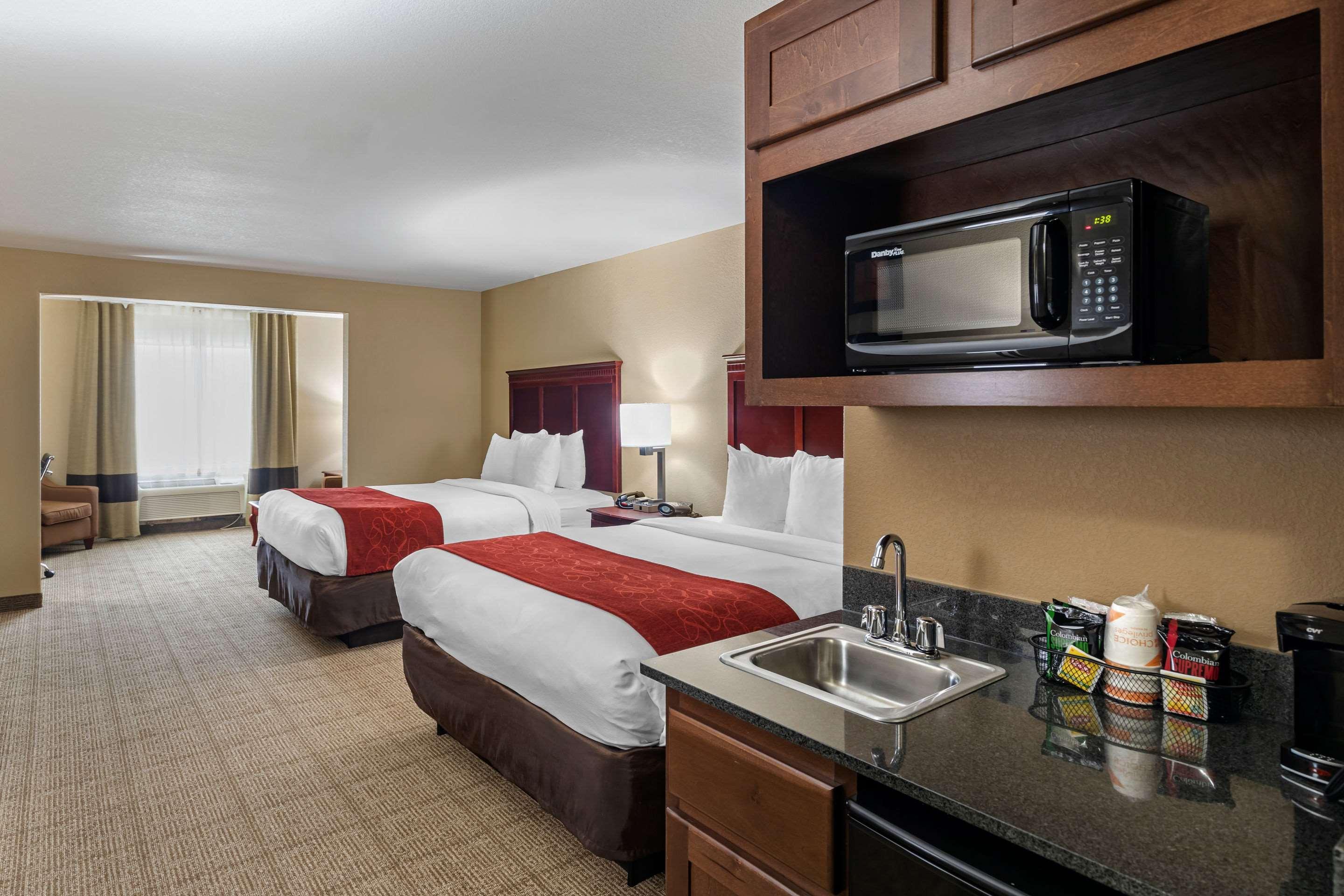 Comfort Suites Эннис Экстерьер фото
