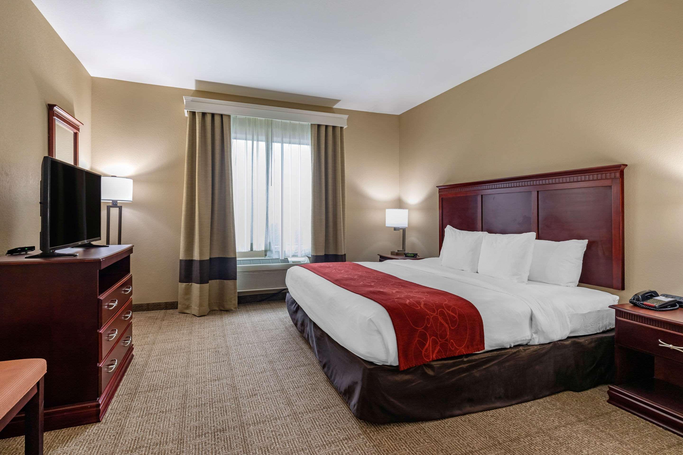Comfort Suites Эннис Экстерьер фото
