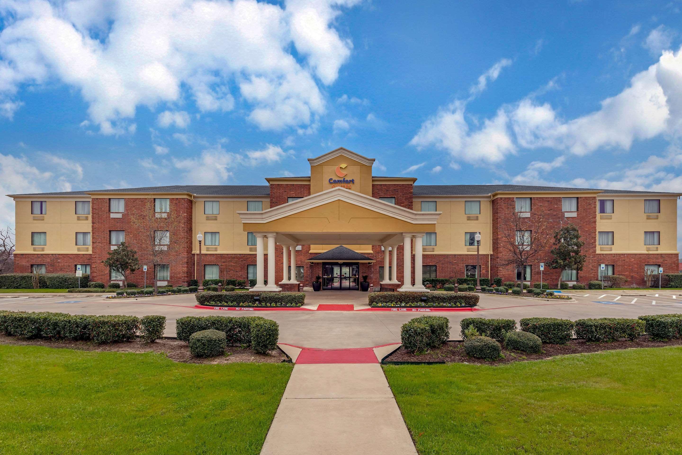 Comfort Suites Эннис Экстерьер фото
