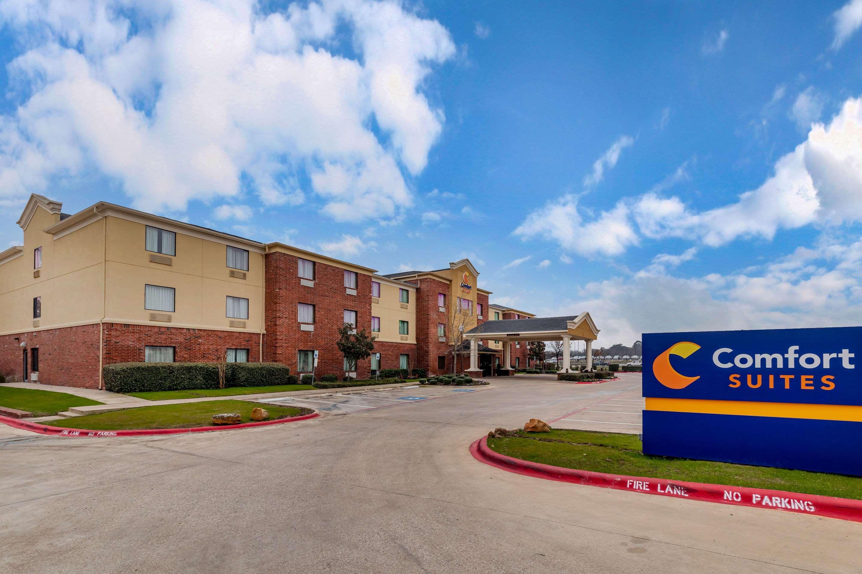 Comfort Suites Эннис Экстерьер фото
