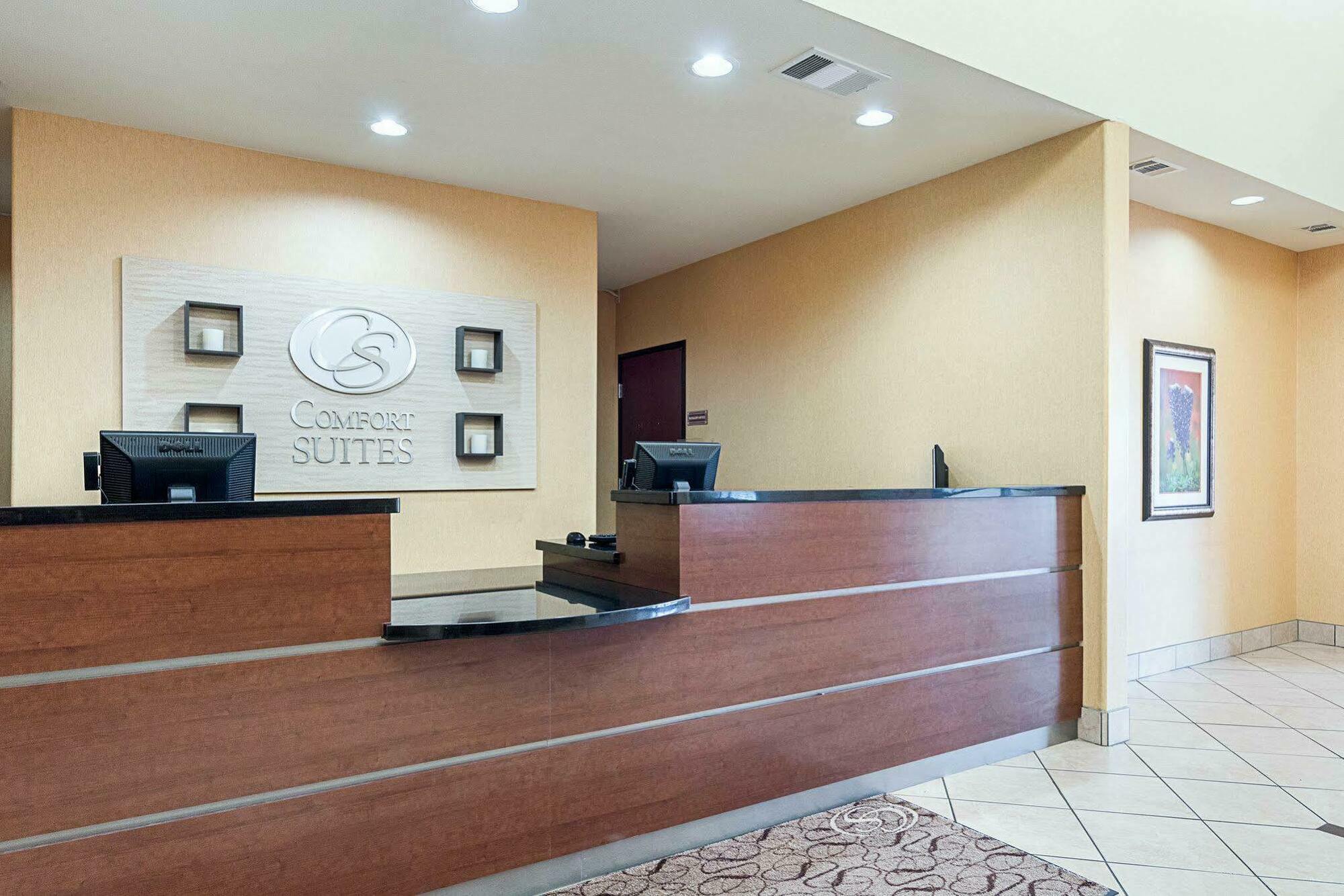 Comfort Suites Эннис Экстерьер фото